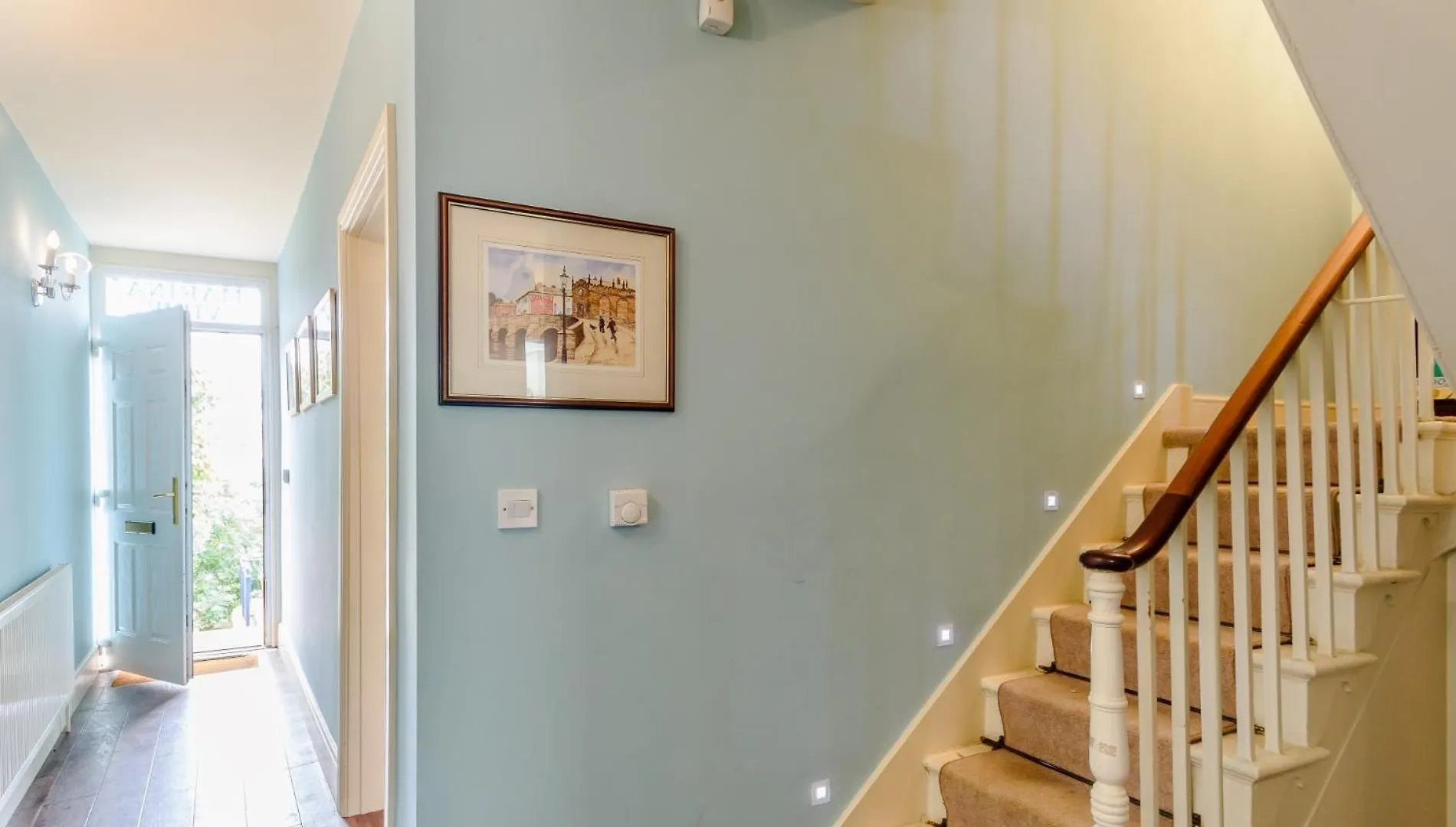 5 Bed In Whitby 79016ヴィラ 0*,